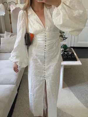 Adoore klänning - Adoore klänning storlek 34