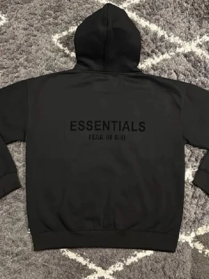 Fear of god - ESSENTIALS