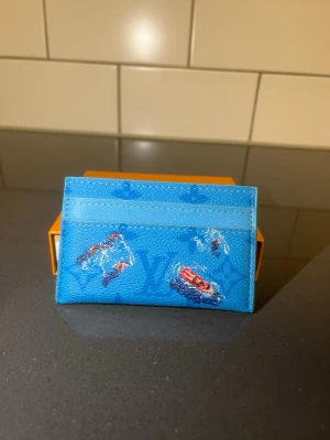 Korthållare  - Korthållare, helt ny och oanvänd, allt som visas i bilden medföljer, skickas inom 24 timmar, har även andra modeller och färger i min profil 