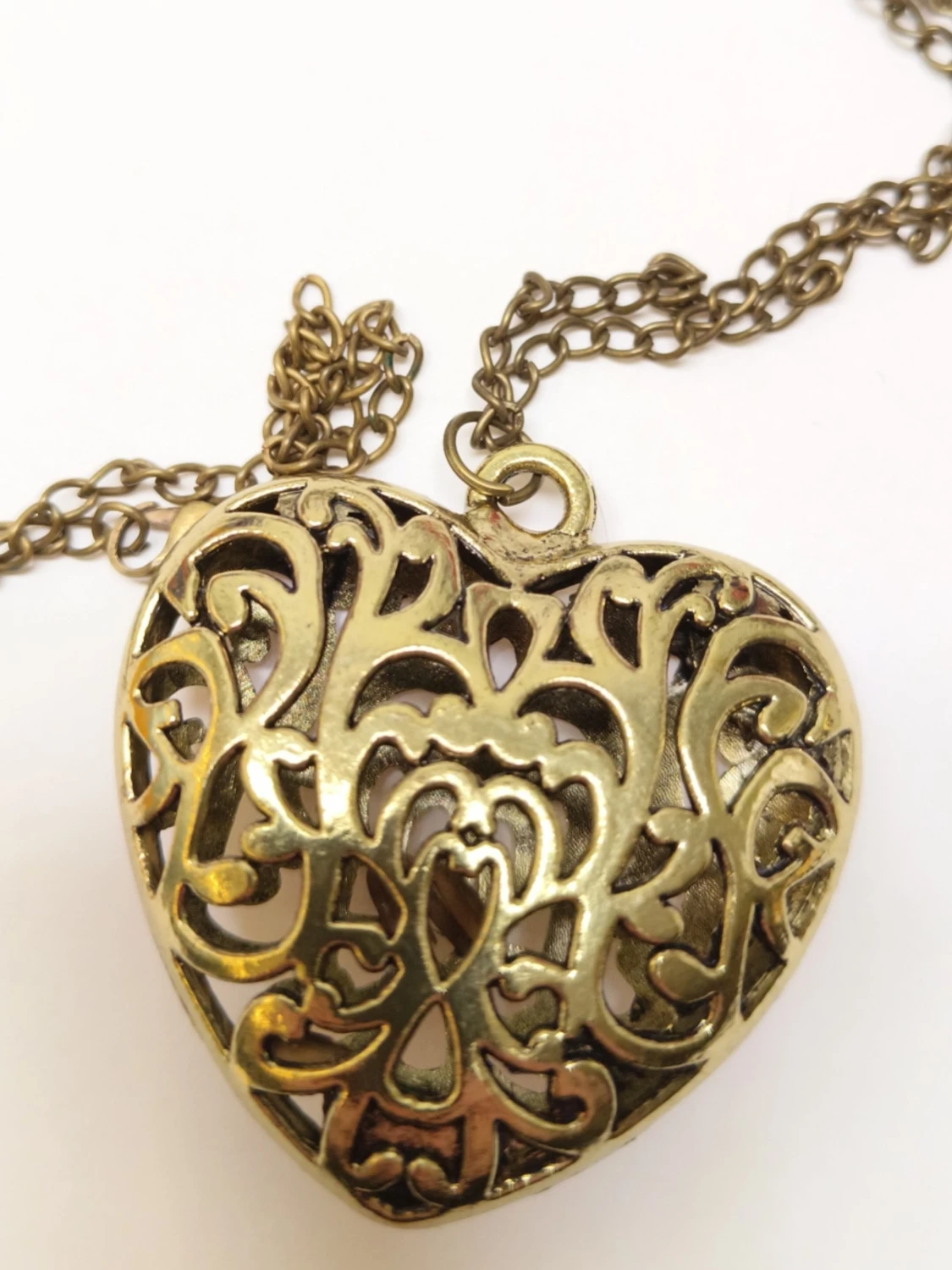 Halsband med stort hjärta - 1