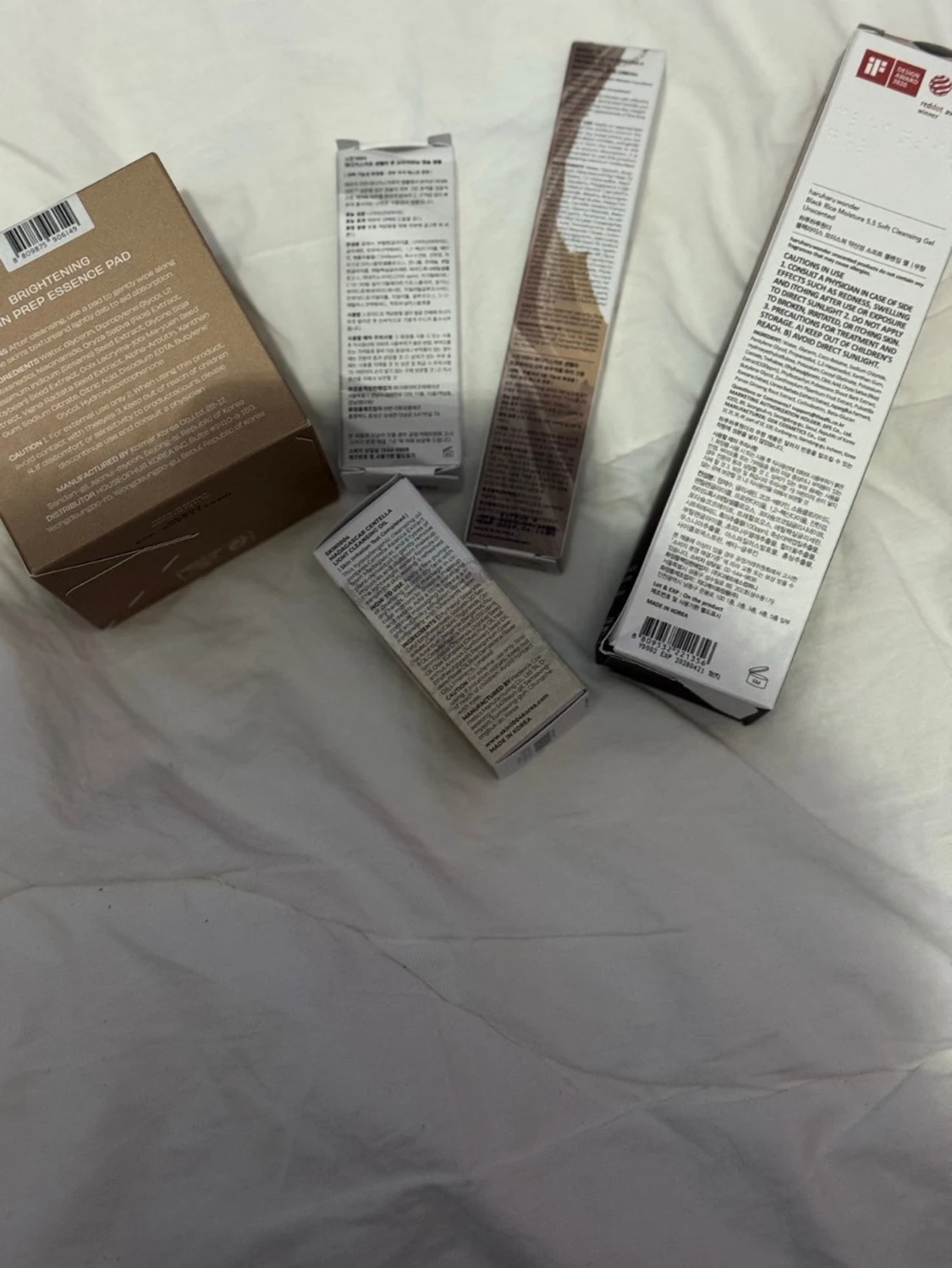 Hudvårdspaket med essence och gel - 1