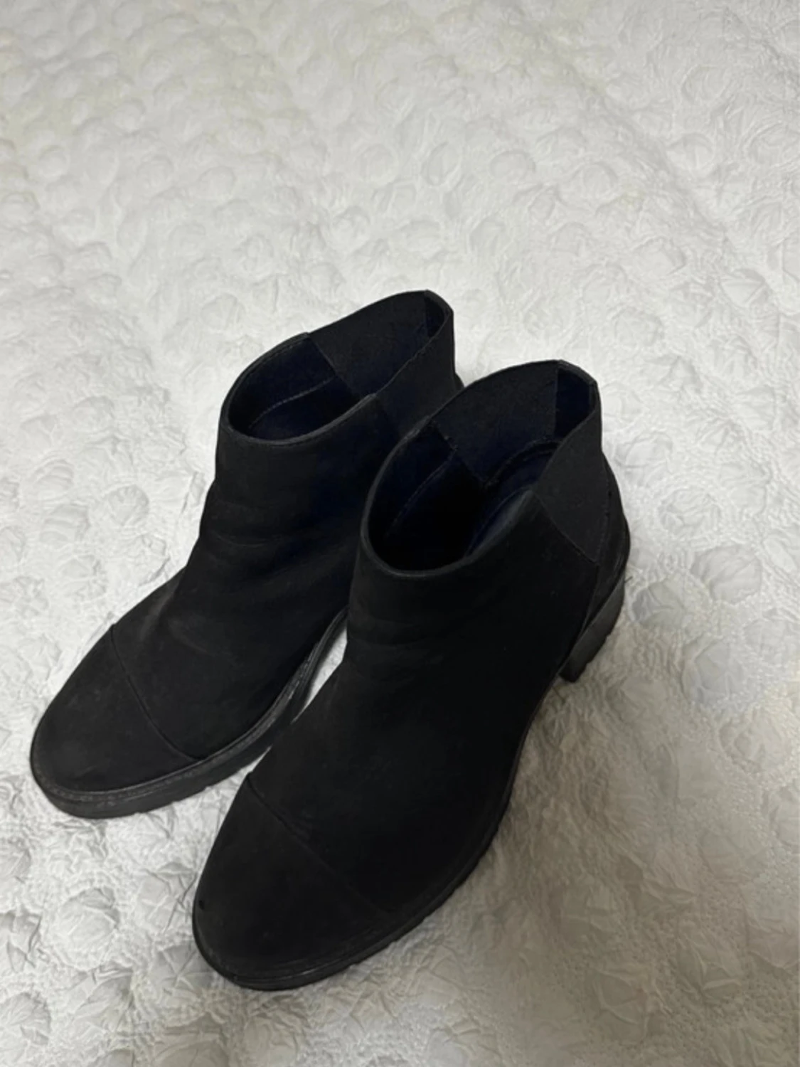 Svarta boots med klack i mocka - 2