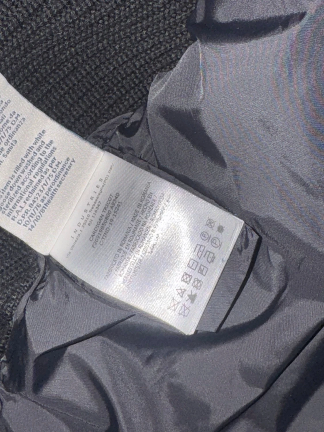 Svart teddyjacka från Moncler - 4