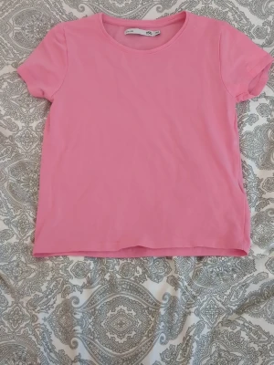 Rosa tröja💕 - Rosa tröja storlek 150 ifrån lager 157💕