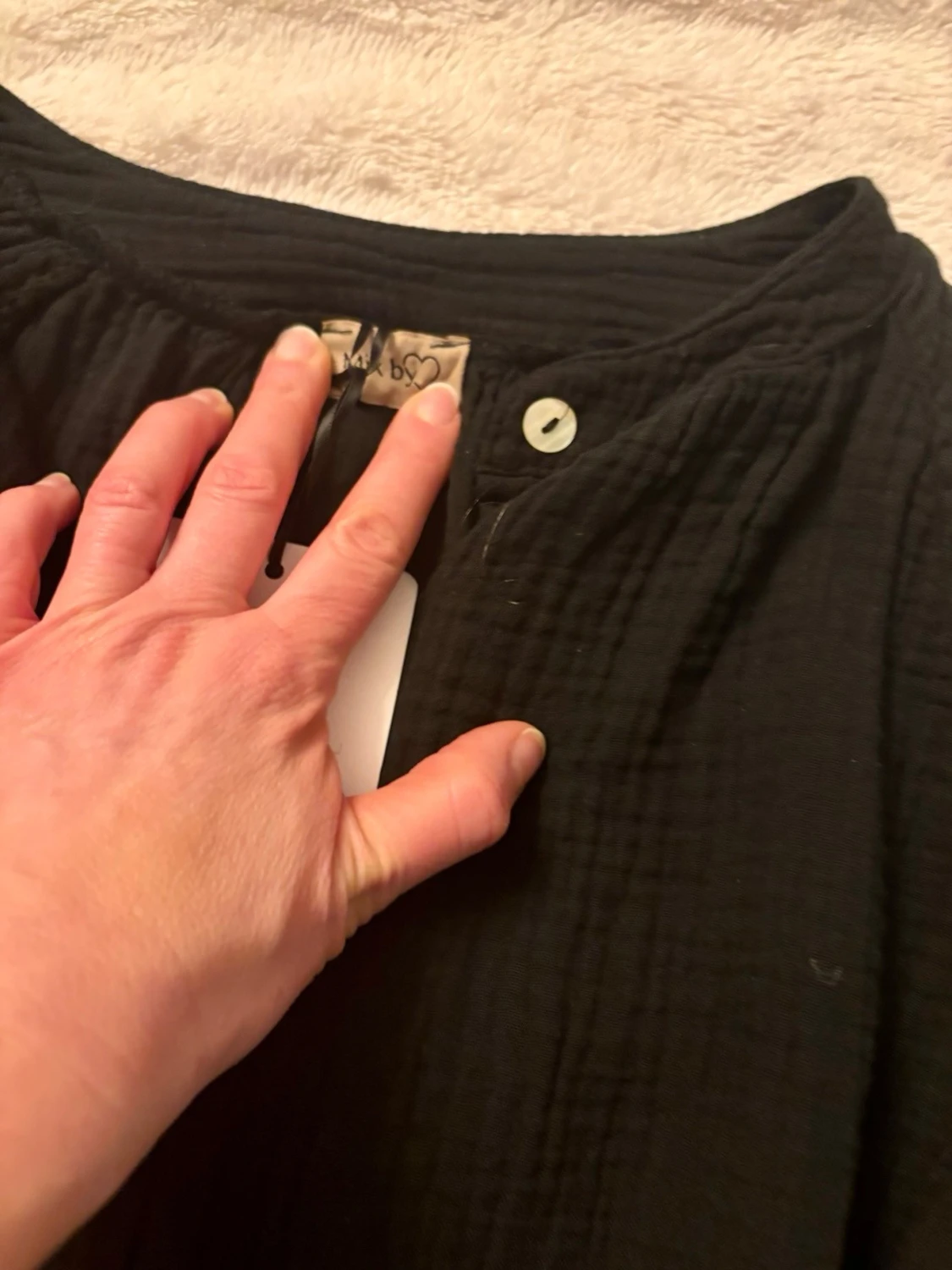 Svart blus i bomull. Mix by heart - 2