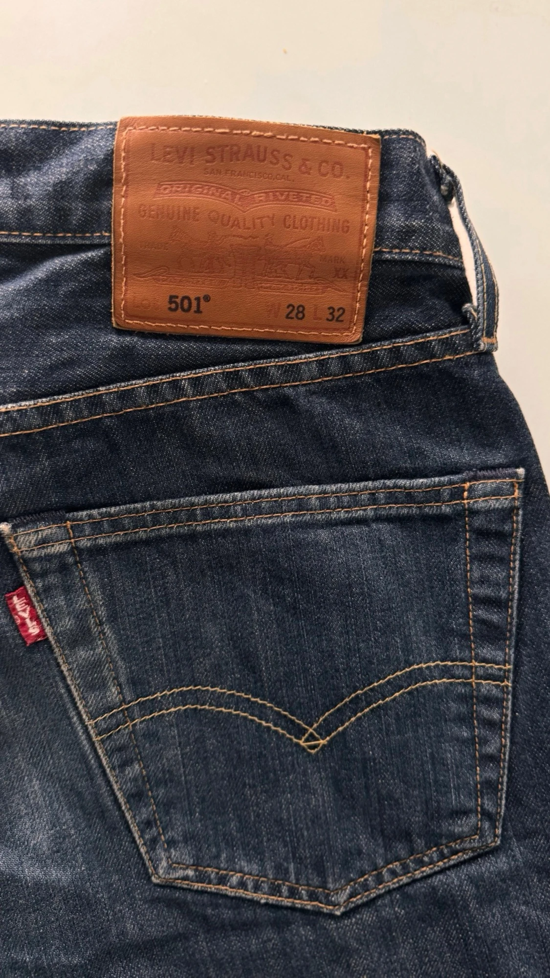 Levi's 501 mörkblå jeans 28/32 - 3