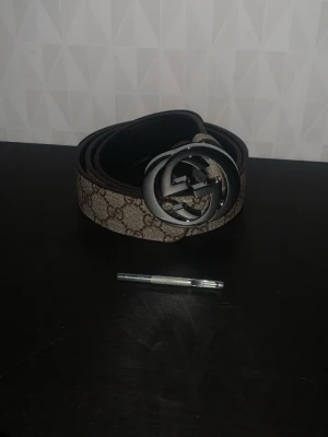 Zara bälte - Zara bälte 110cm