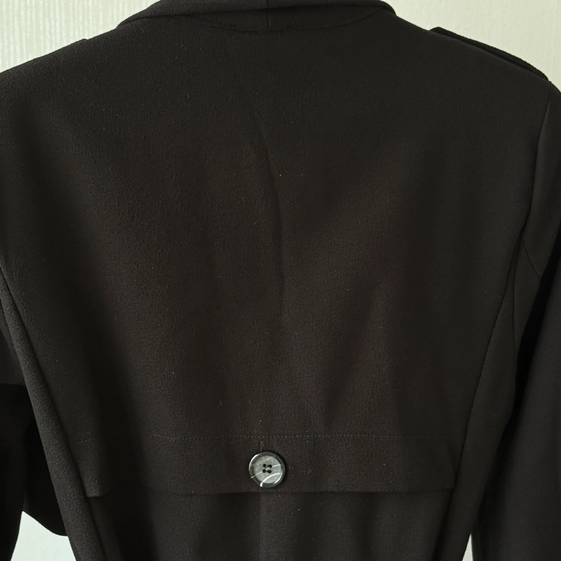 Fin svart trenchcoat från Object i XS - 4