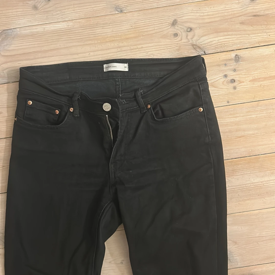 Svarta bootcut jeans från Perfect Jeans - 1