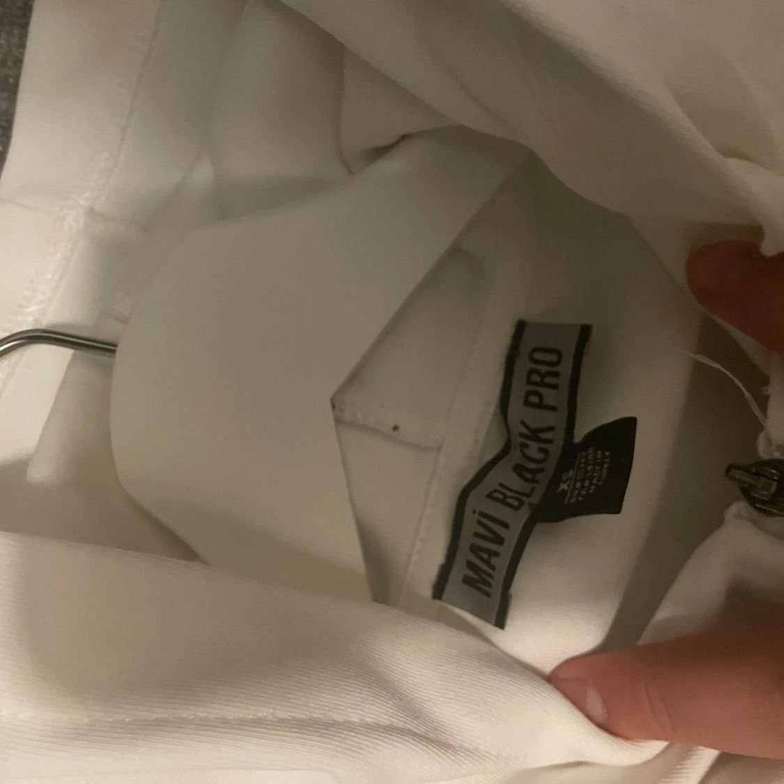 Vit hoodie från Mavi Black Pro - 3