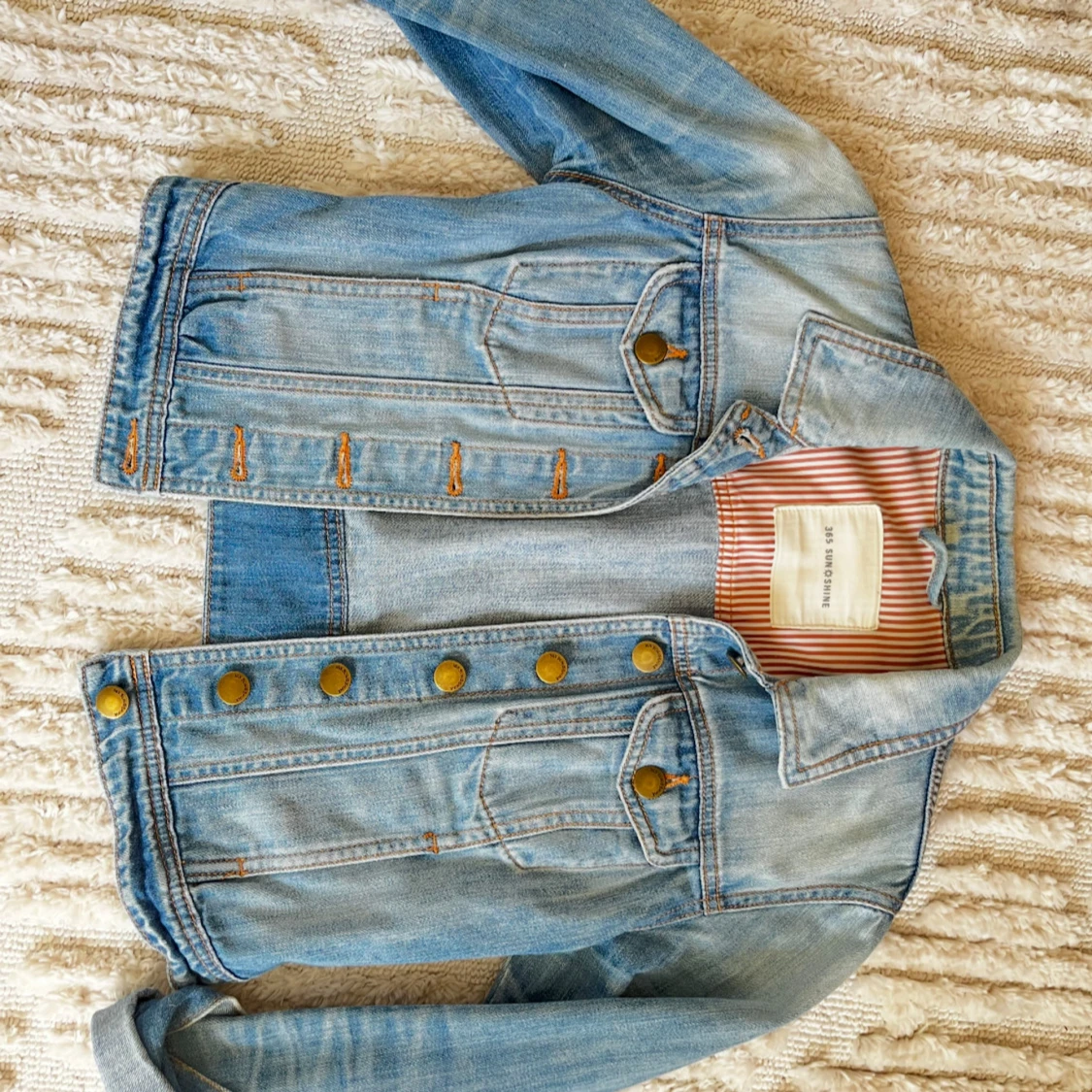 Ljusblå jeansjacka från MQ - 1