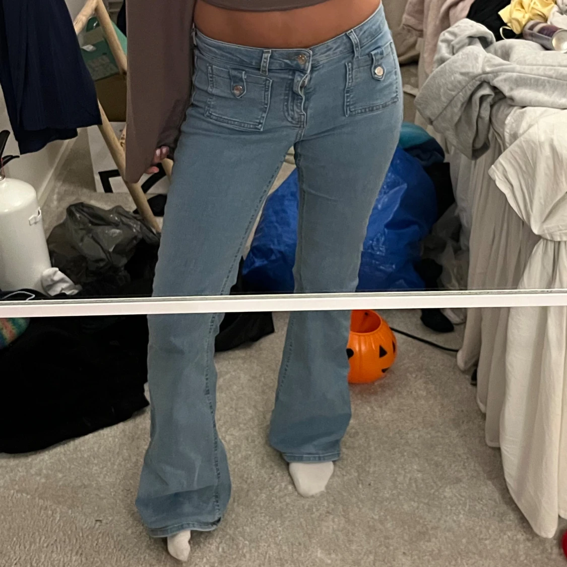 Lågmidjade bootcutjeans