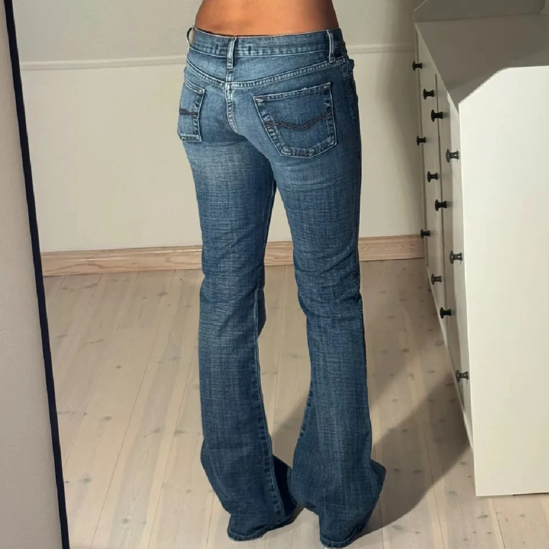 bootcut jeans - 1