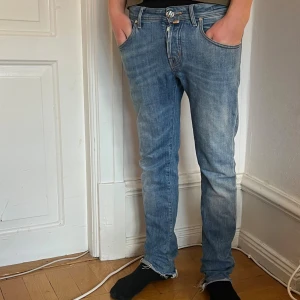 Jacob Cohën jeans  - Jeans från Jacob Cohën i 622 | Modellen är 176