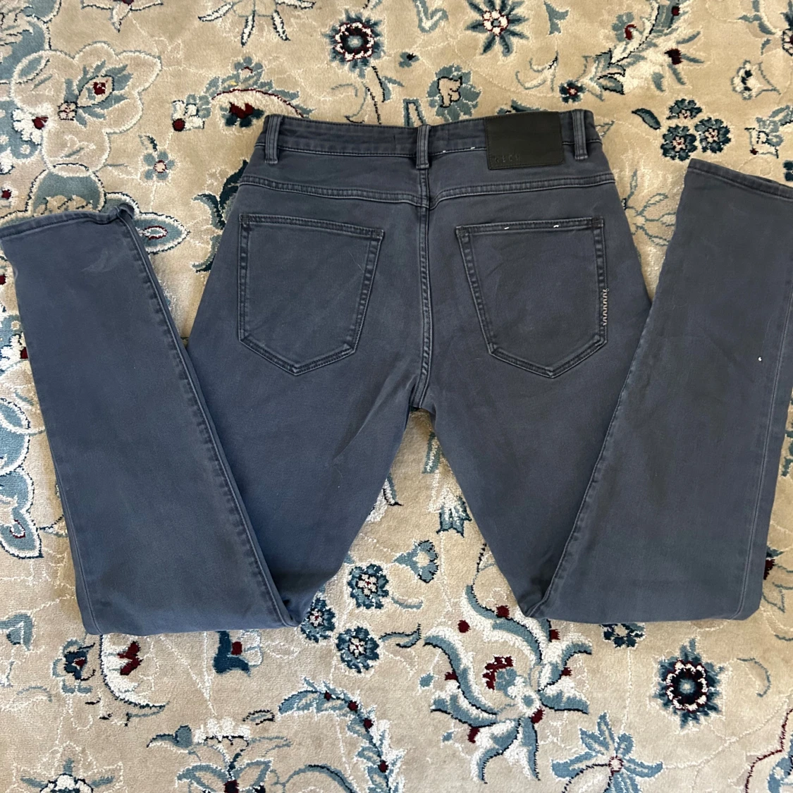 Mörkblå jeans från Neuw - 1