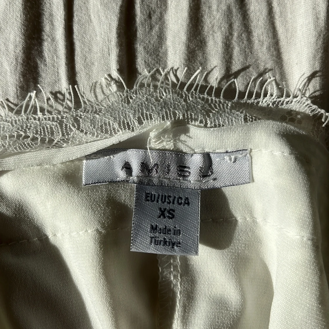 Vit spetslinnetopp  - 2