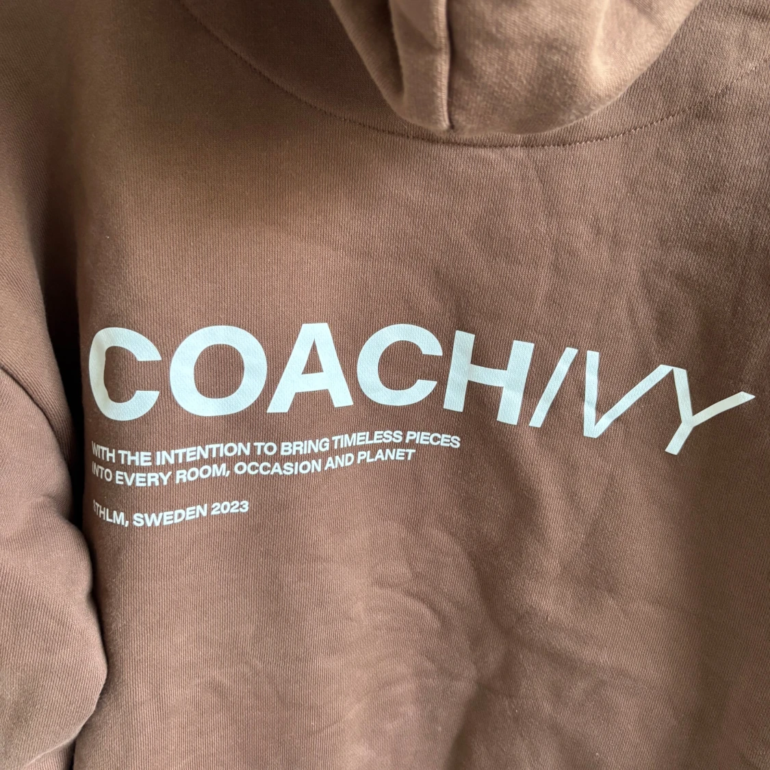 Brun hoodie från COACH IVY - 4