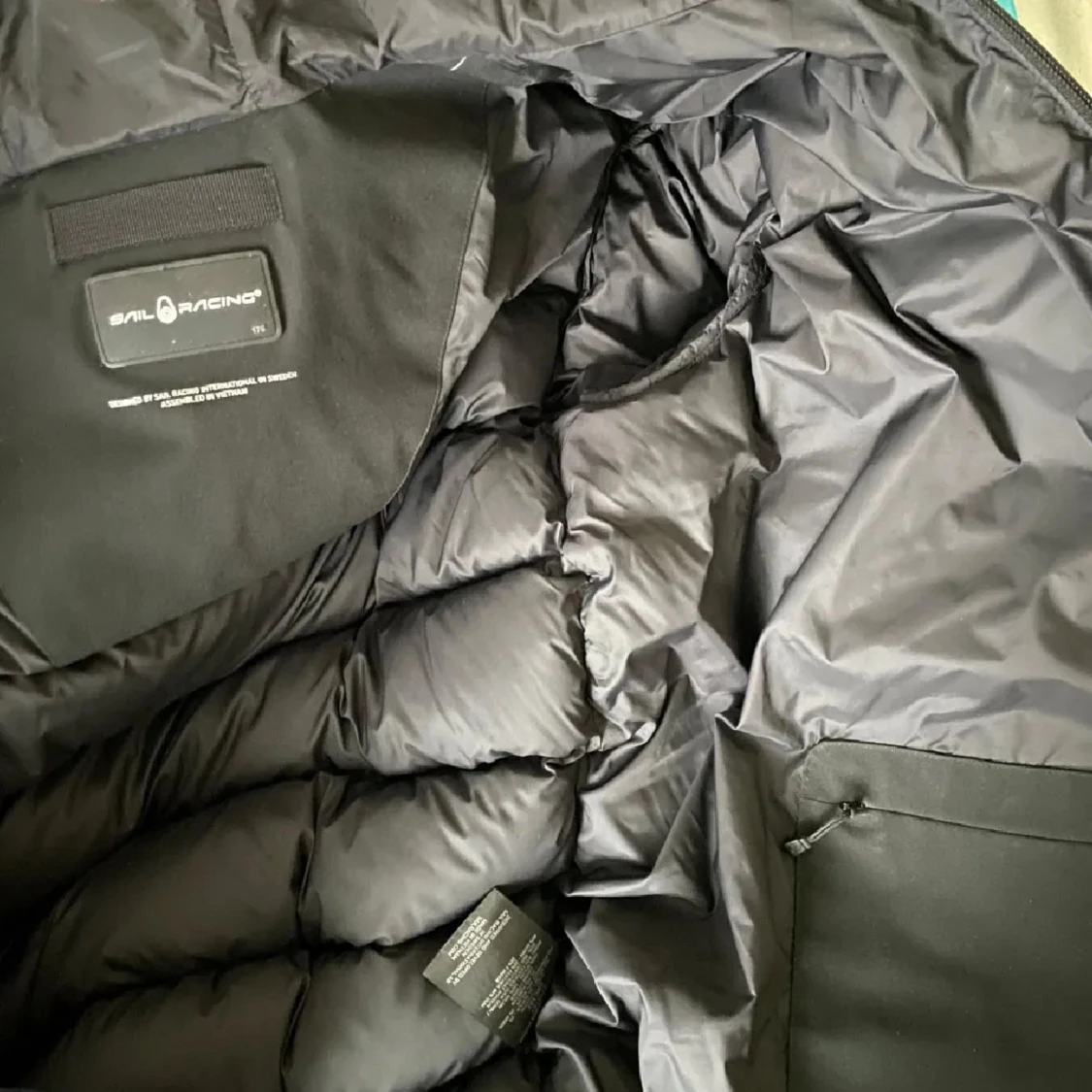 Sail Racing Cloud Down - 2