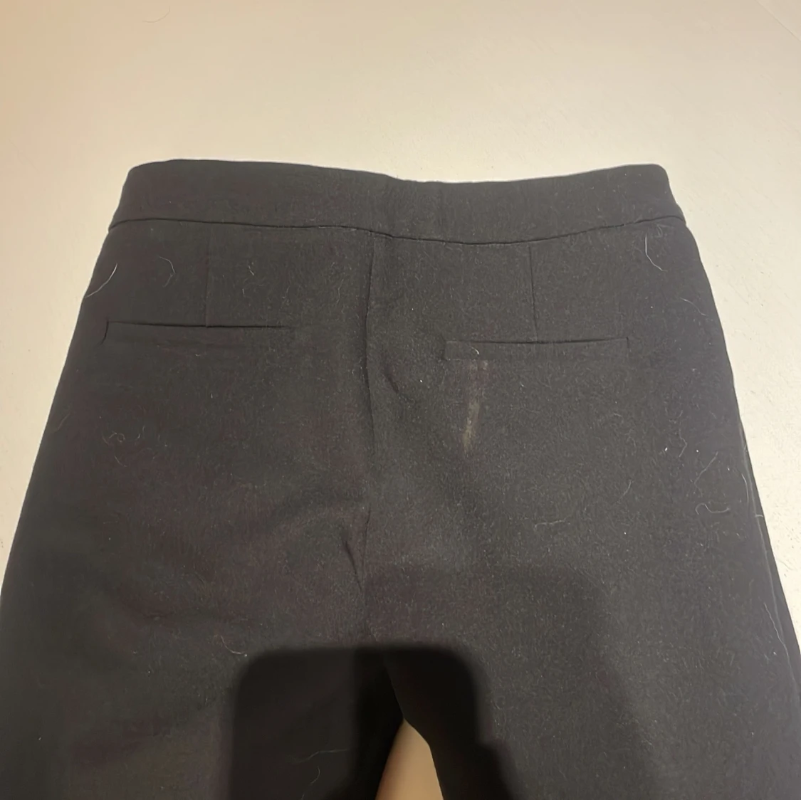 Svarta kostymbyxor från Zara, stl 128 - 3