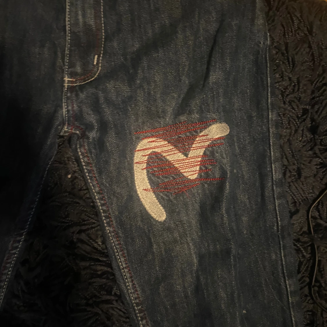 Unika japanska jeans med broderi - 2