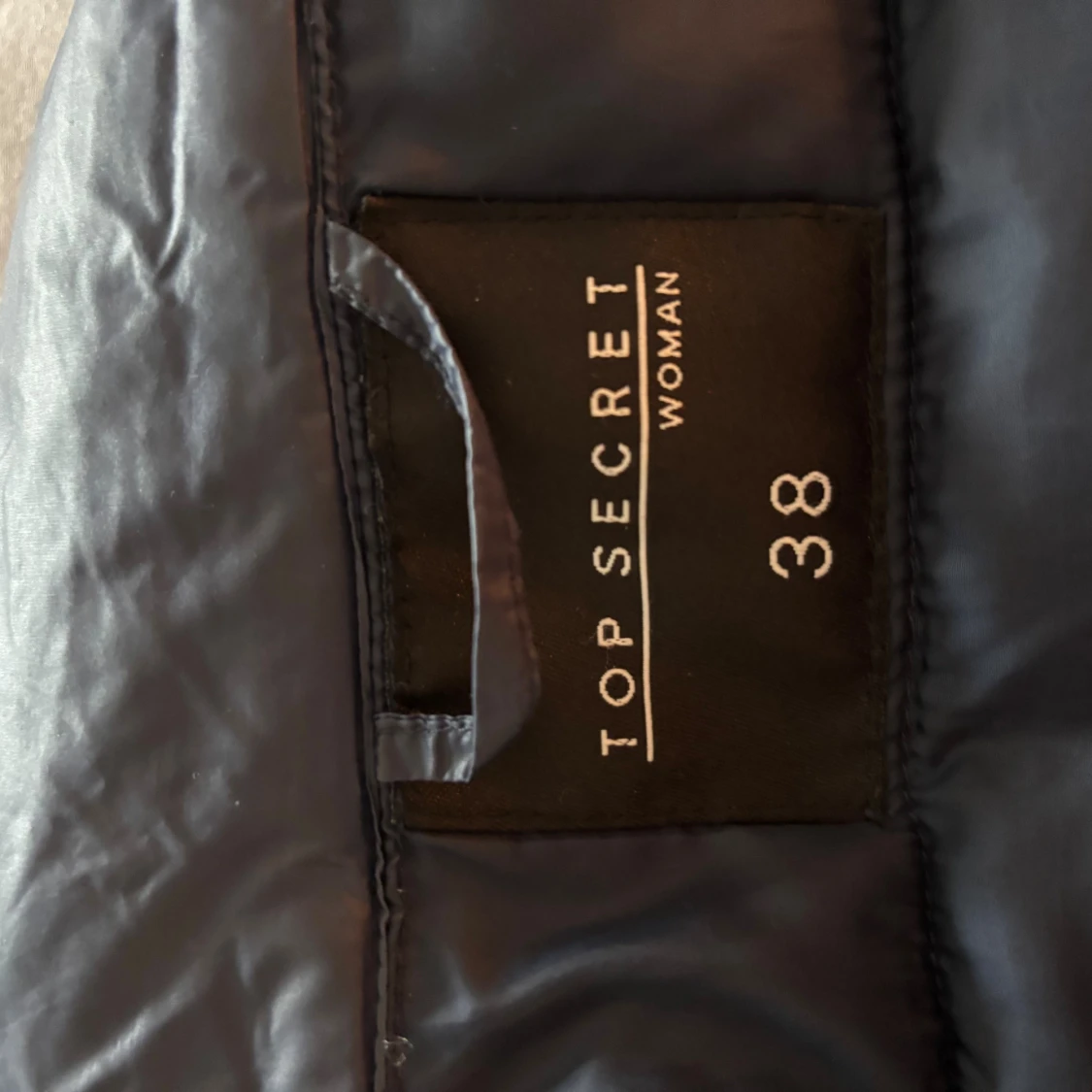 Mörkblå pufferjacka från Top Secret - 2