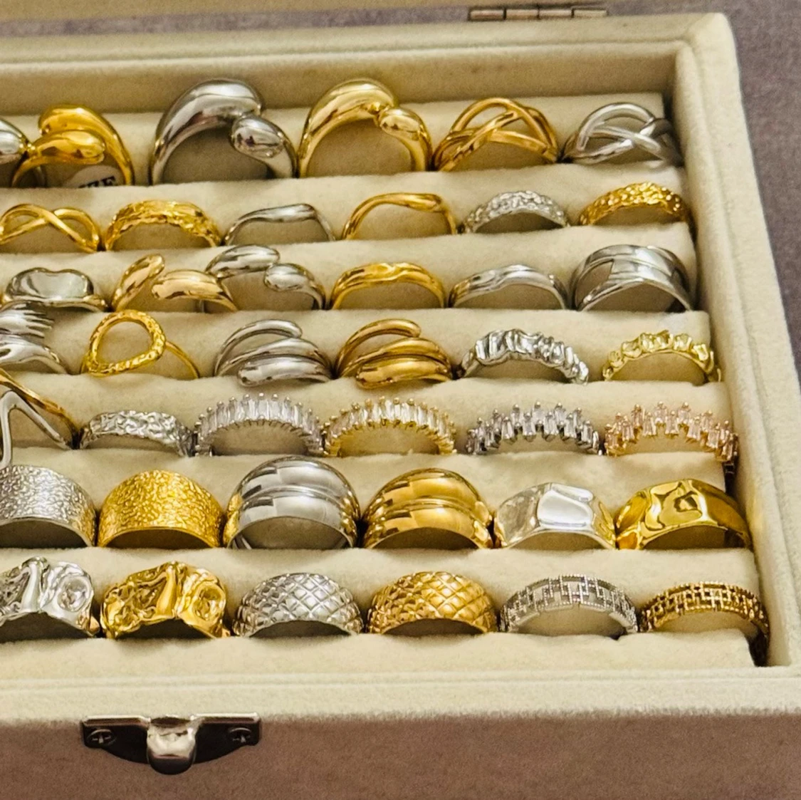 Massa nya ringar i lager 🥰 - 1