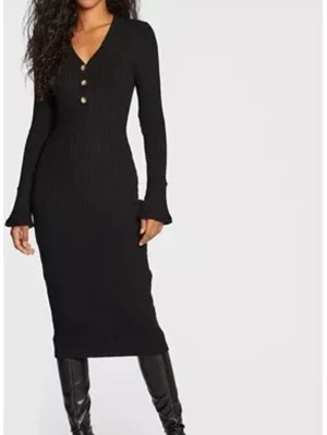 Ginatricot klänning - 🖤