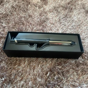 Locktång - Ghd curve, superbra och populär locktång som är enkel att använda