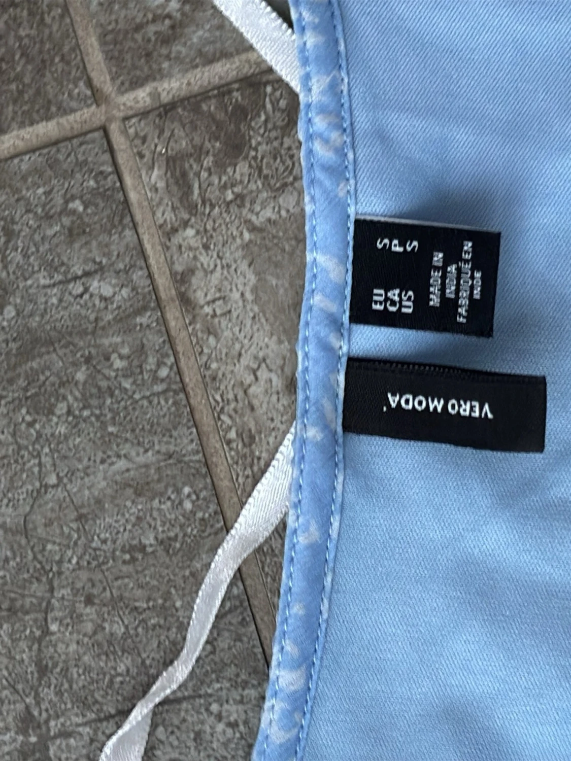 Blå kortklänning från Vero Moda - 1