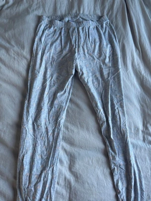 Gråa pjamasbyxor - Fint skick