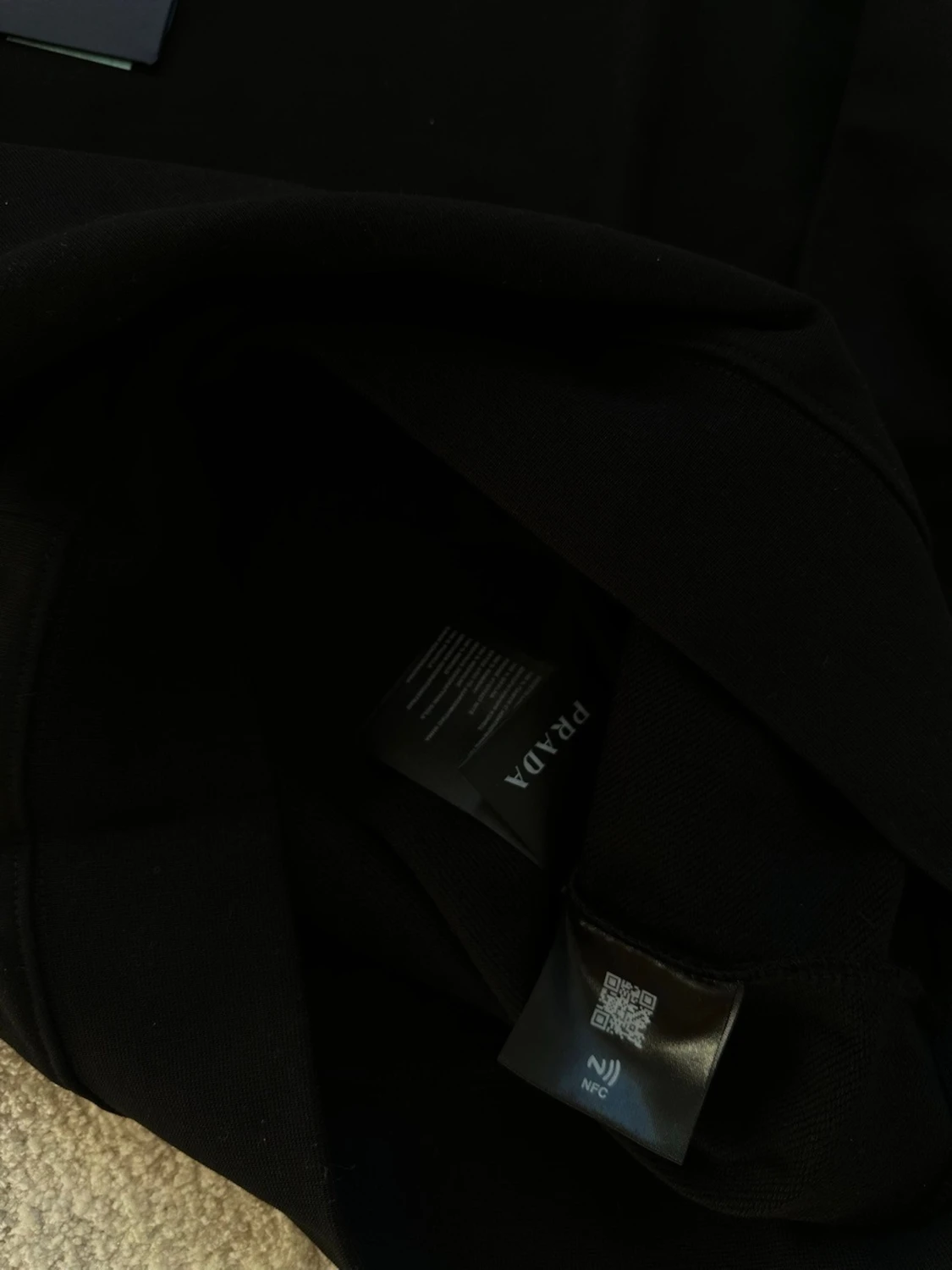 Svart sweatshirt från Prada - 3