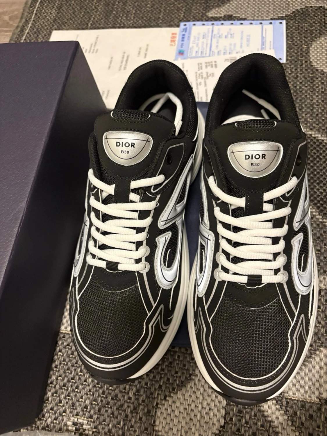 Svarta Dior sneakers med vita detaljer - 4