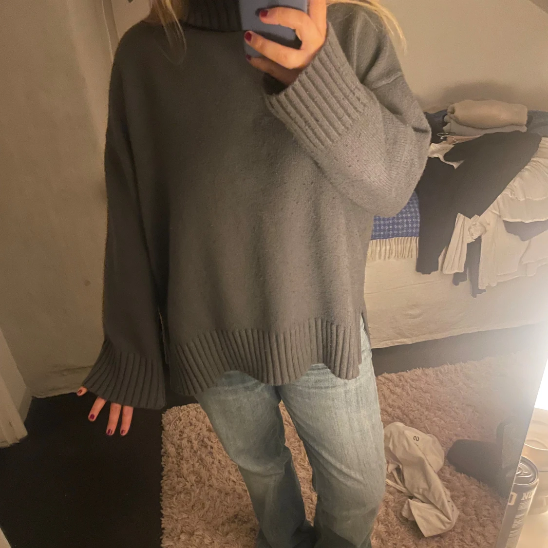 Trendig stickad polotröja  - 1