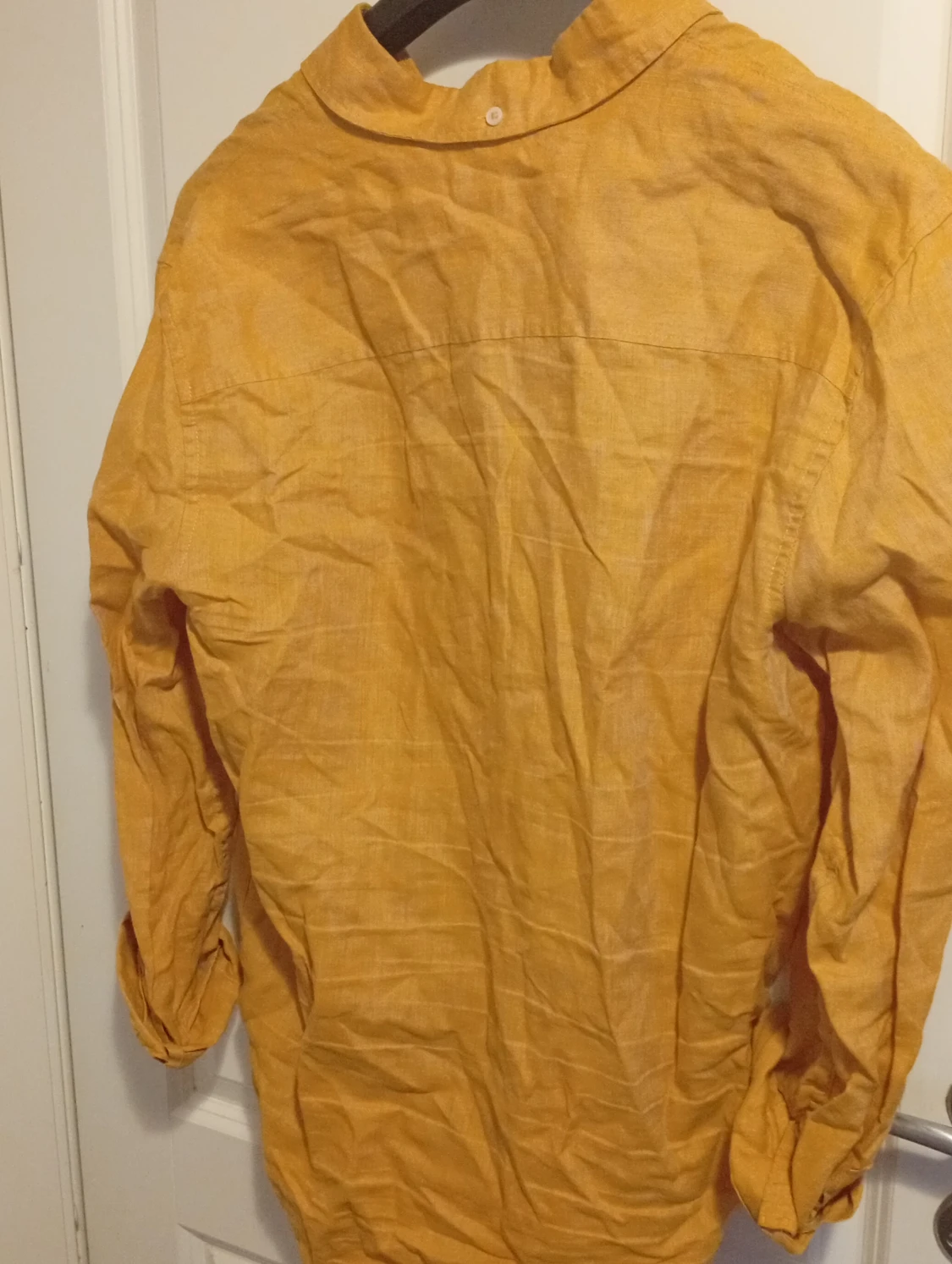 Gul linneskjorta från Tenson, M - 2