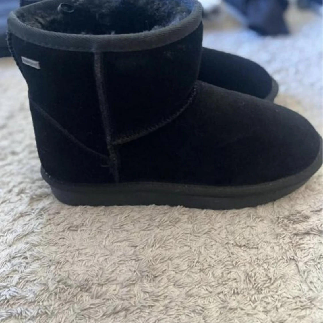 Svarta boots med pälsfoder - 1