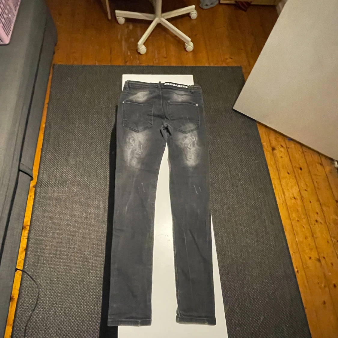 Svarta skinny jeans från Dsquared2 - 1