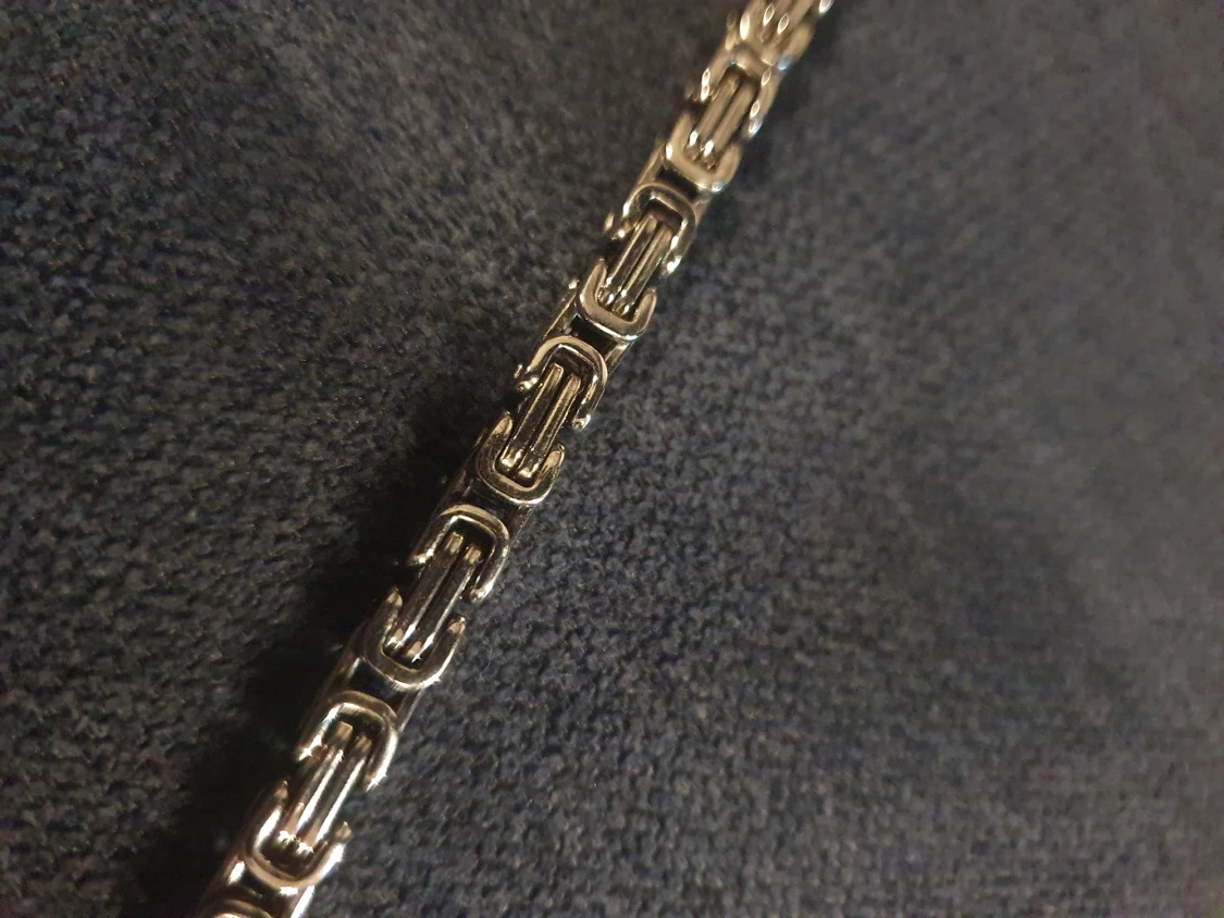 Tjockt silverfärgat halsband - 1