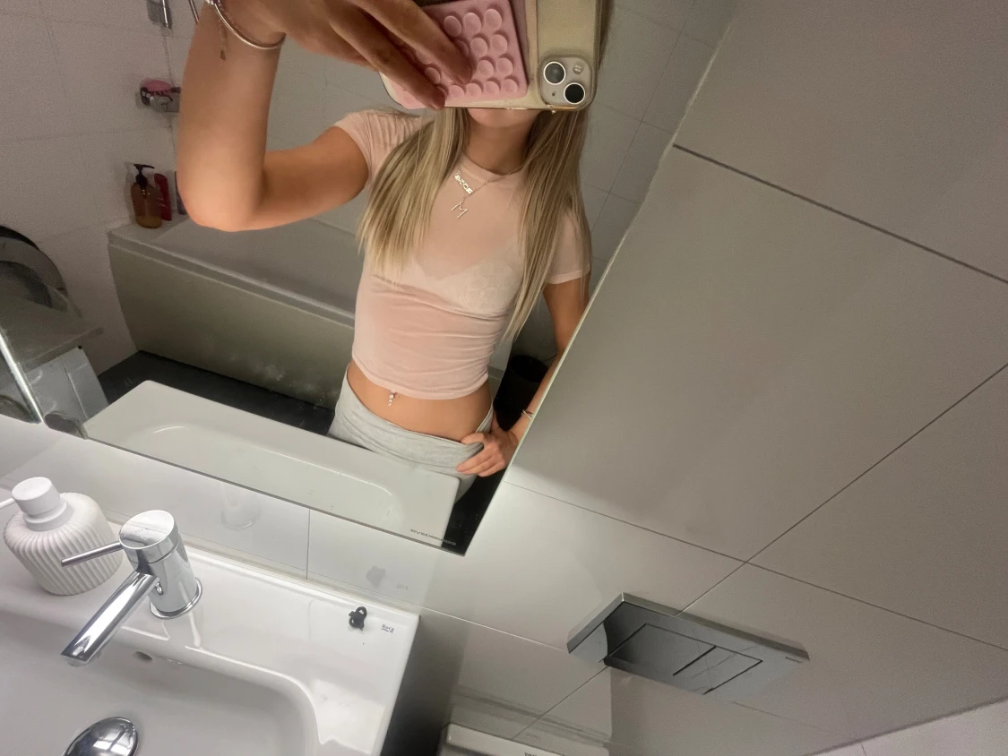 Ljusrosa croppad t-shirt topp