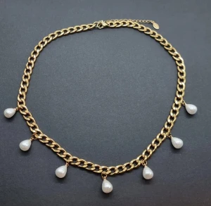 Handgjort halsband  - Stilfullt halsband.  Material-rostfritt stål.  Kedjetjocklek-7mm 