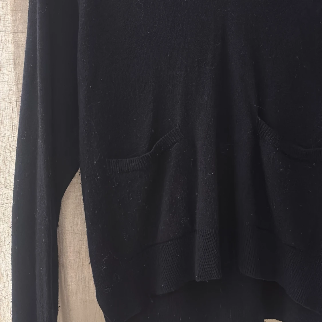 Mörkblå stickad hoodie från ZARA - 3