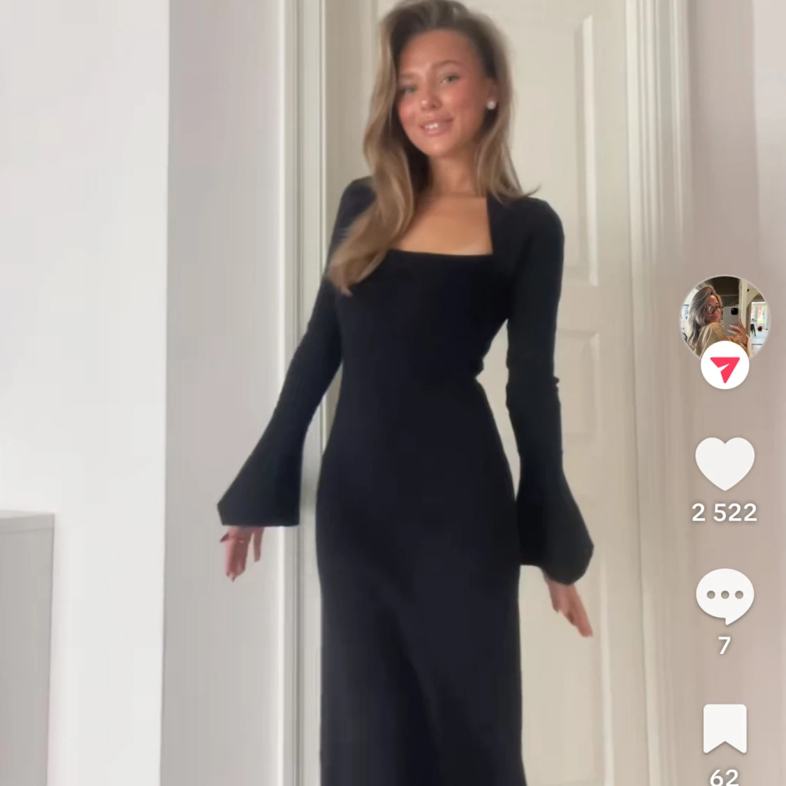 Stickad klänning - 1