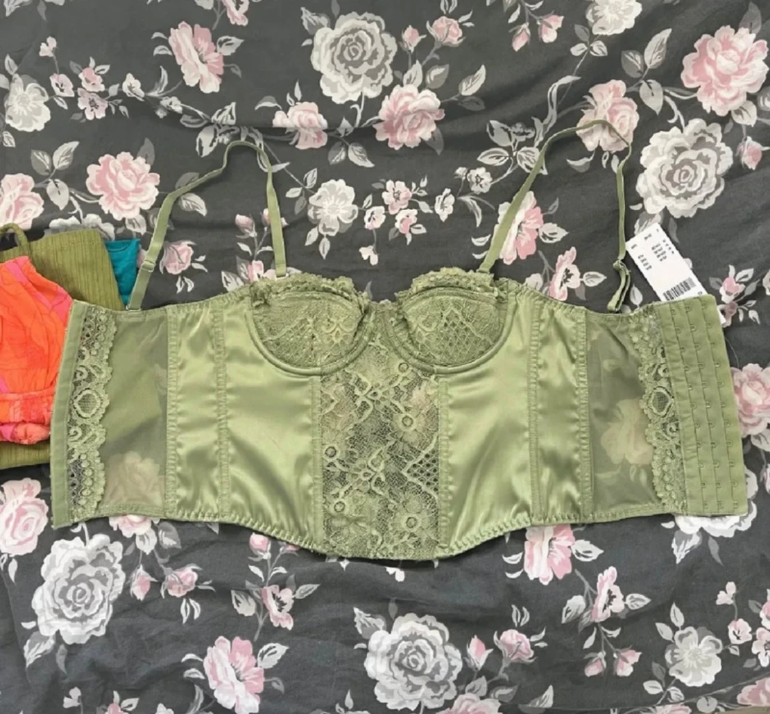 Urban Outfitters Korsett - 2