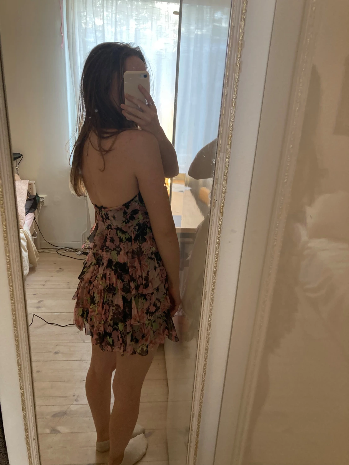 Blommig klänning - 2