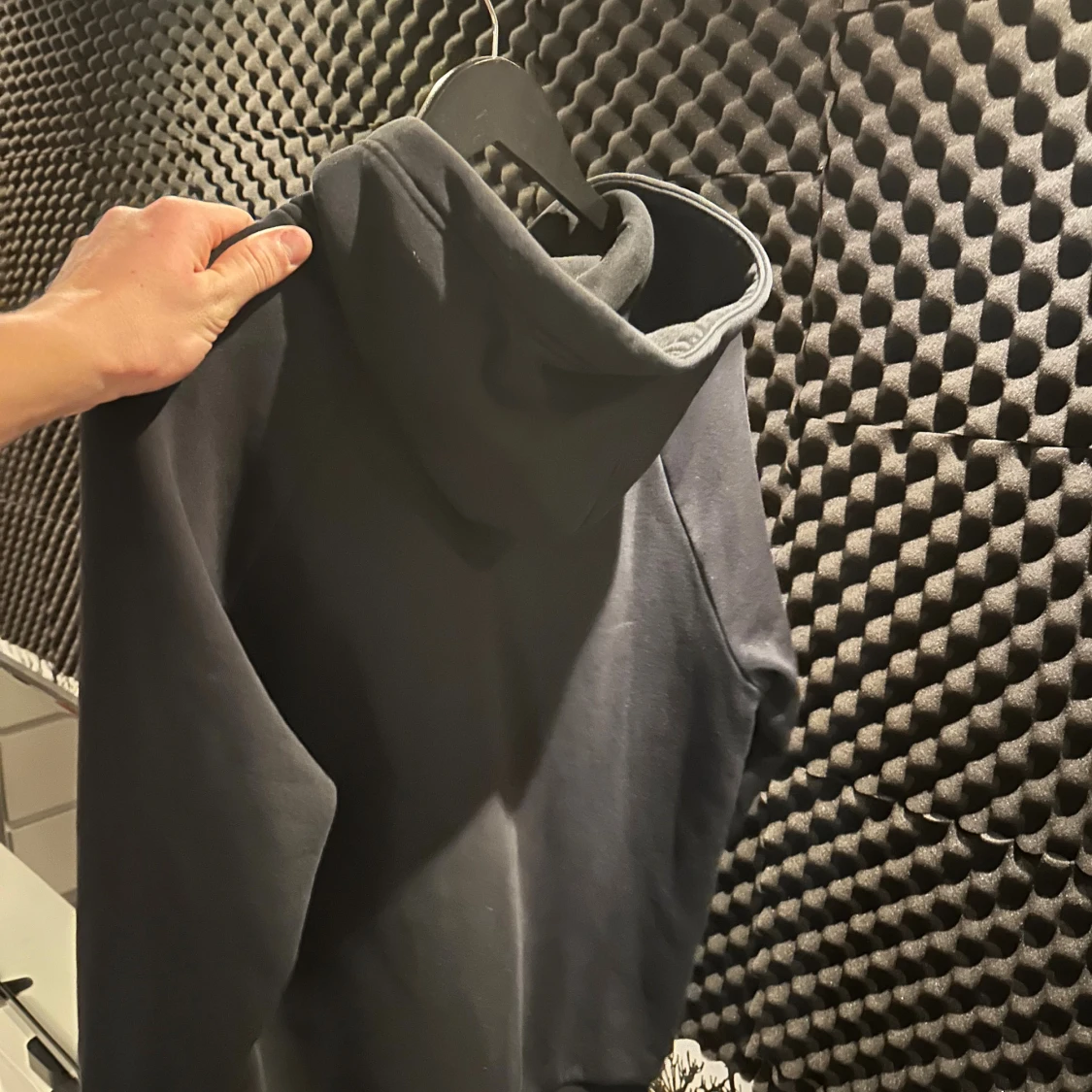 Svart hoodie Peak Performance L - 1