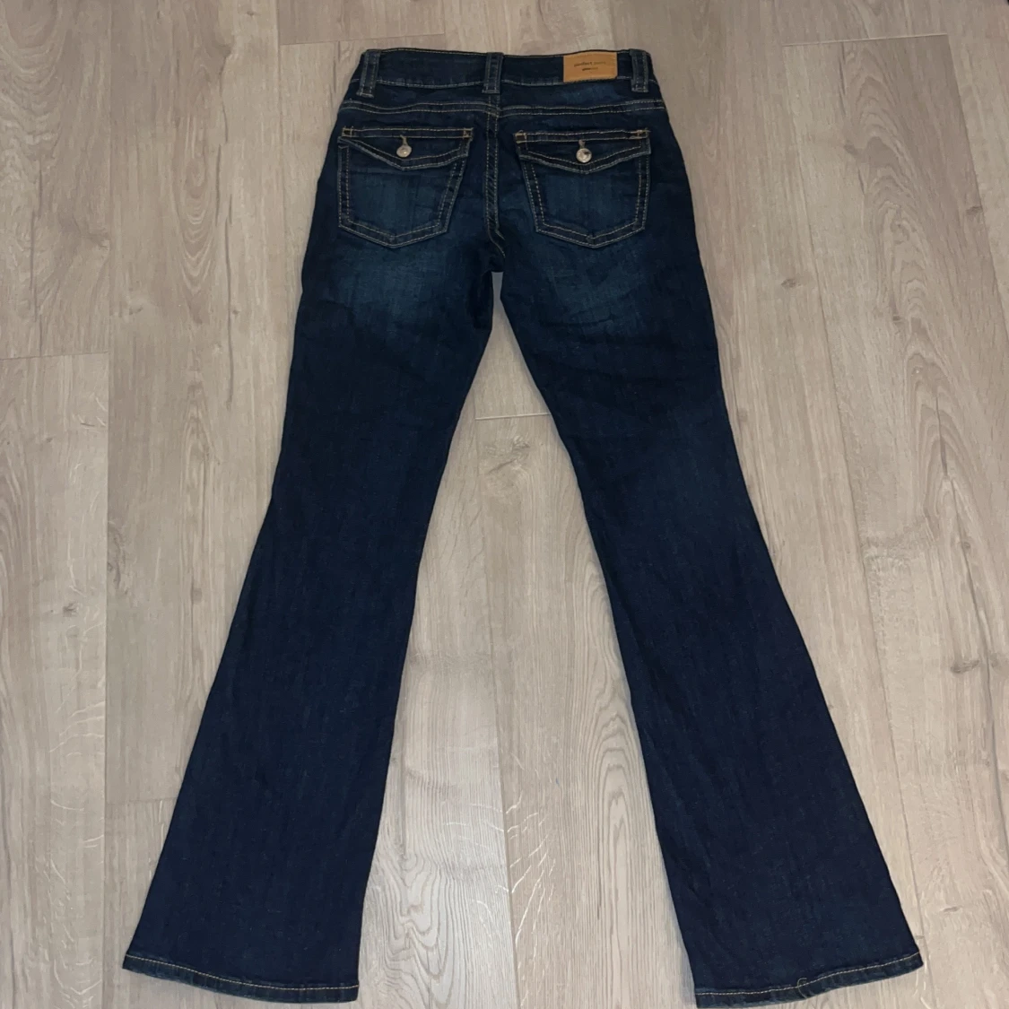 Bootcut jeans från Gina Tricot, blå - 1
