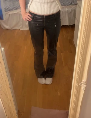 lowwaist skinnbyxor  - supersnygga skinnbyxor från Gina, sitter bra på mig som är 165🤩