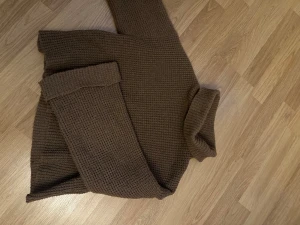 Stickad polo tröja - Pola tröja från SHEIN, jätte mysig med vida ärmar