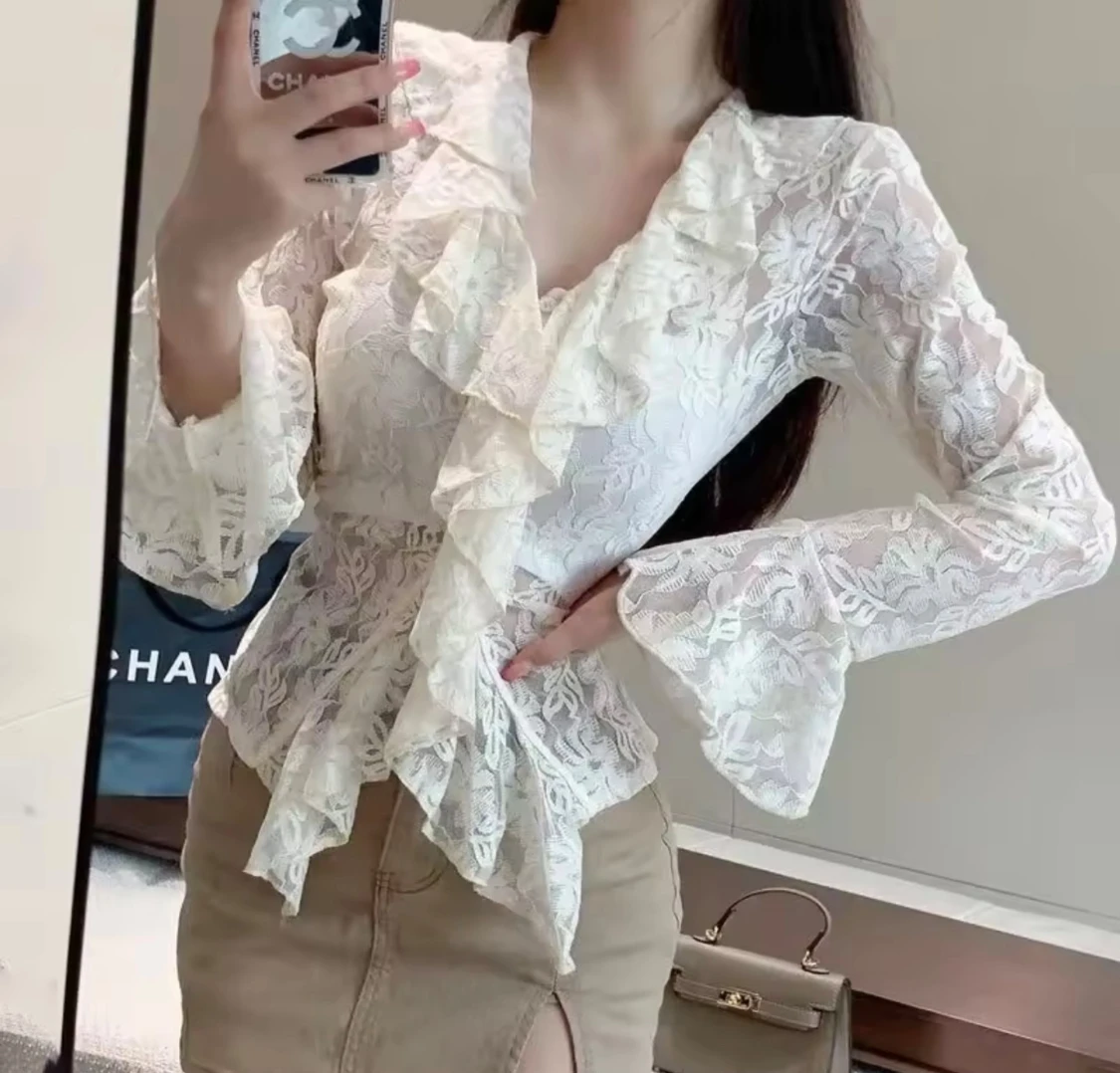 Set 2 st spets blus lång ärmar och behå - 1