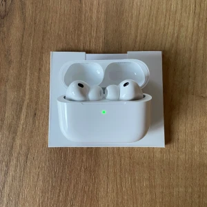AirPods Pro 3 - Använda ett halvår men inga fel
