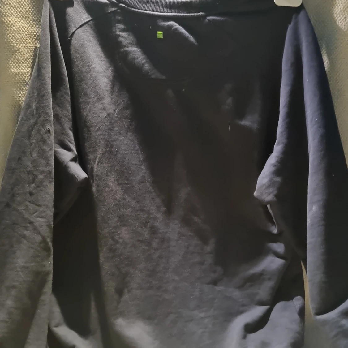 Svart långärmad tröja från BOSS - 2